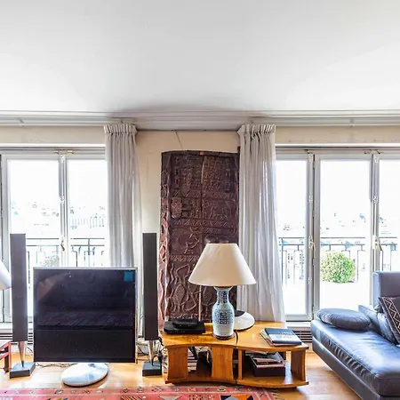 Appartamento Veeve - Rooftop Views Of The Arc De Triomphe Parigi